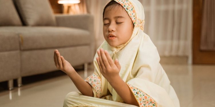 Gini loh caranya Allah mengabulkan doamu