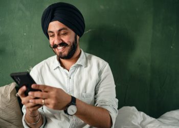 Bersedekah dengan hati