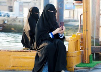 ilustrasi berinfaq di SedekahKemanusiaan.org ketika sedang tidak ada kelas