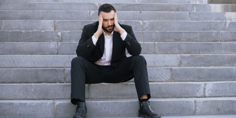 Mengatasi Quarter-Life Crisis: Ketika Kepasrahan Menemukan Jalannya