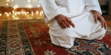 Kenapa Kita Harus Rajin Tahajud? Ini 10 Keajaiban yang Akan Terjadi
